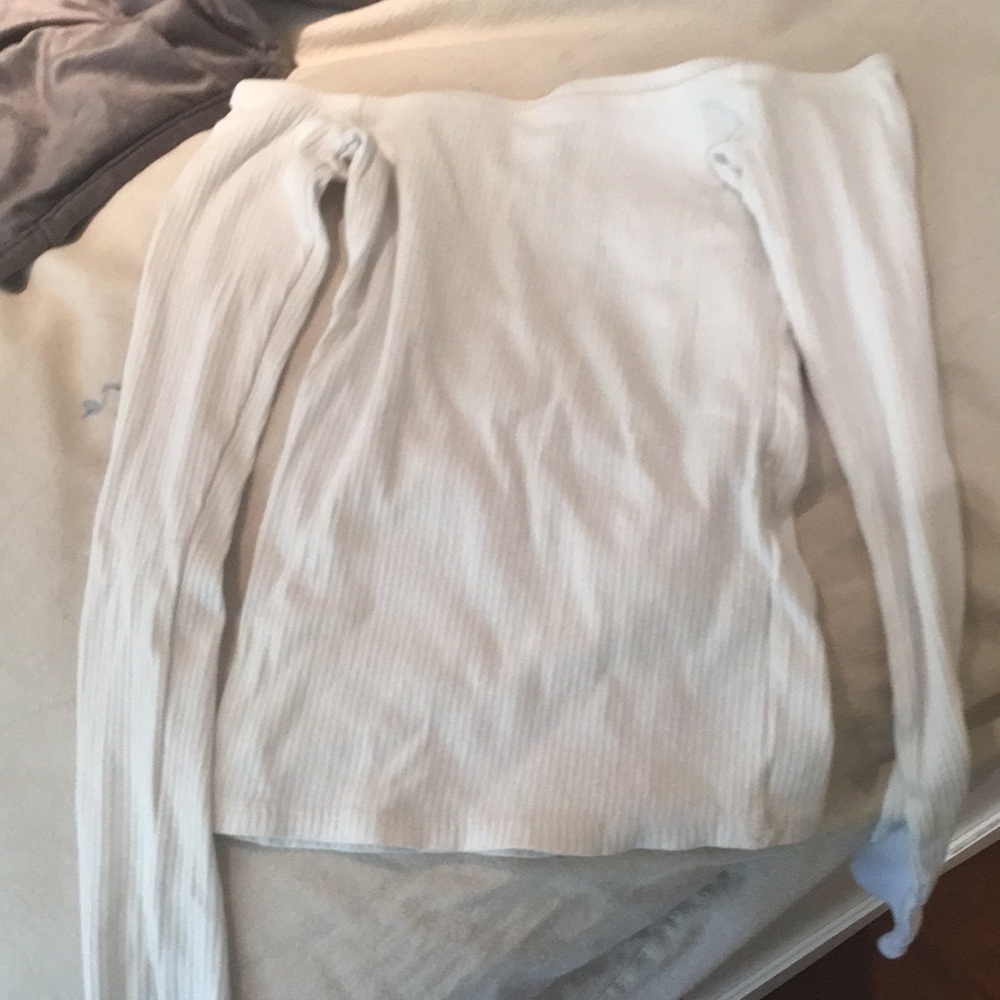 hollister off the shoulder top